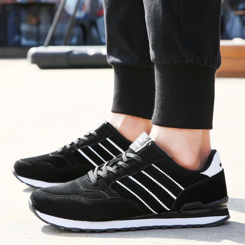 Breathable Sneakers Men Sport Running Shoes Women Light Athletic Shoes Leather Men Casual Flats Trail Walking Shoe Plus Size