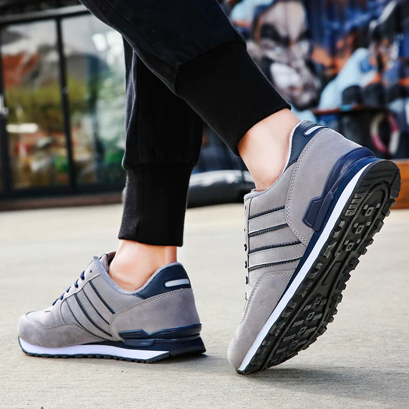 Breathable Sneakers Men Sport Running Shoes Women Light Athletic Shoes Leather Men Casual Flats Trail Walking Shoe Plus Size