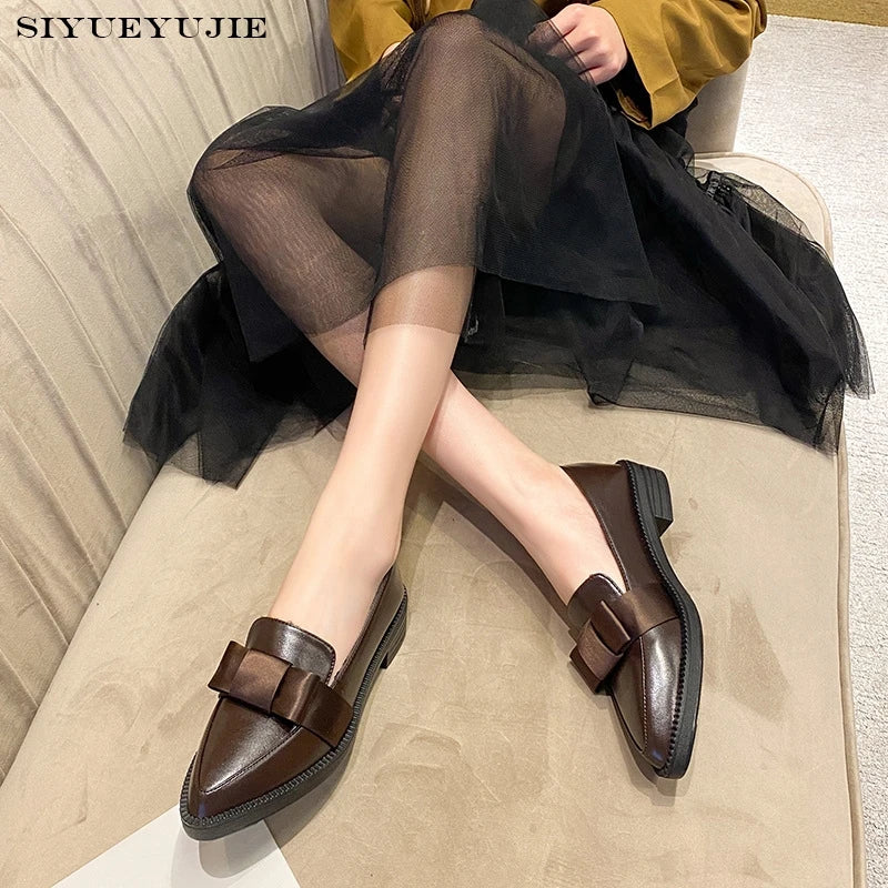 Soft Shoes Woman 2023 Pointed Toe Casual Female Sneakers All-Match Shose Women Oxfords Women's Modis British Style New Cross