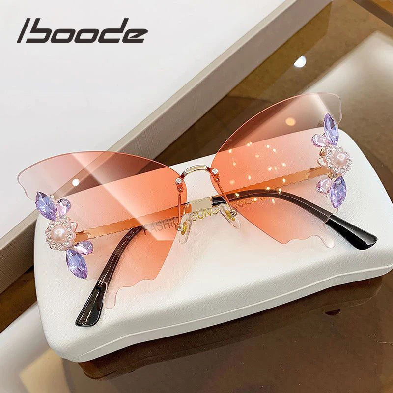 iboode Butterfly Shaped Sunglasses Diamond Frameless Sunglasses For Women Girl Exaggerat Frame Fashionable Retro Vintage Eyewear