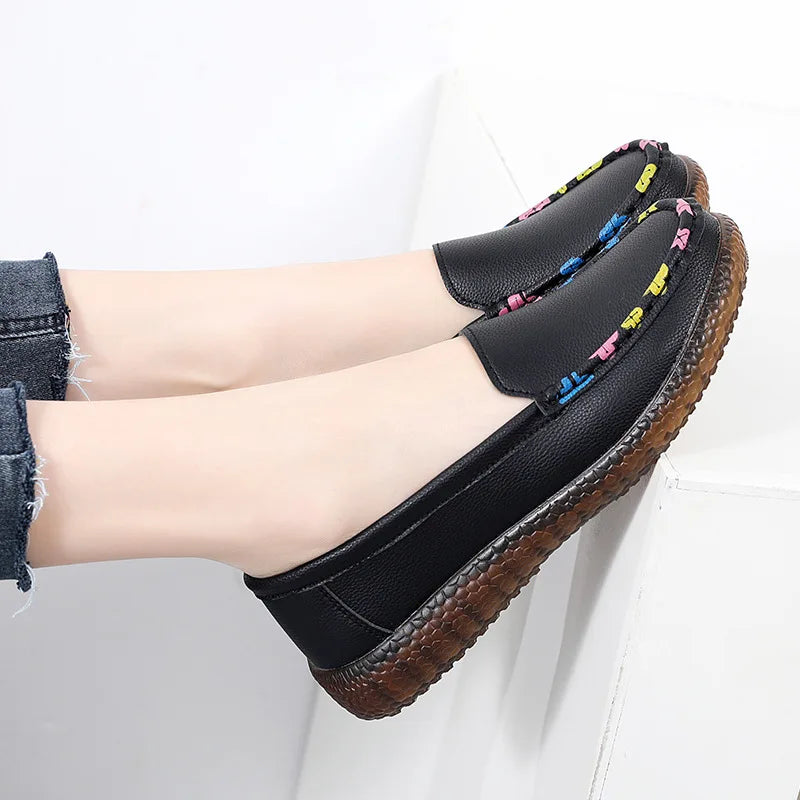 Spring Summer Leather Women's Lightweight Breathable Casual Flats Shoes Women Loafers Walking shoes