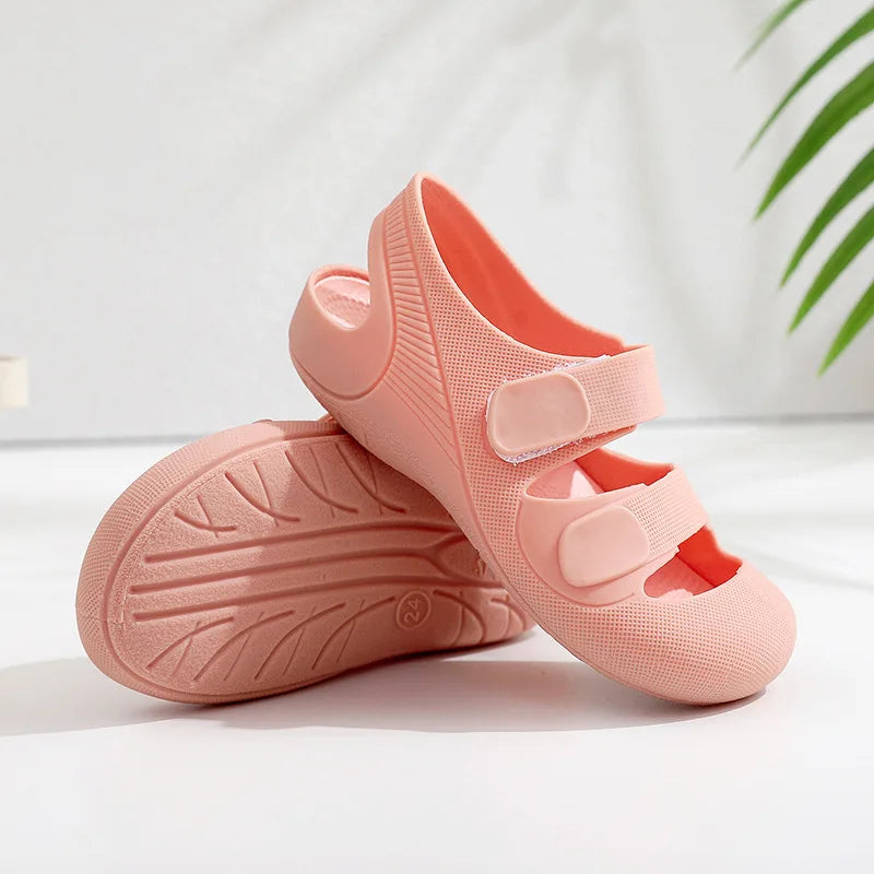 Children Sandals Hollow Out Closed Toe Beach Shoes Breathable Candy Color Roman Sandals for Boys Girls Soft Non-slip Kids Shoes