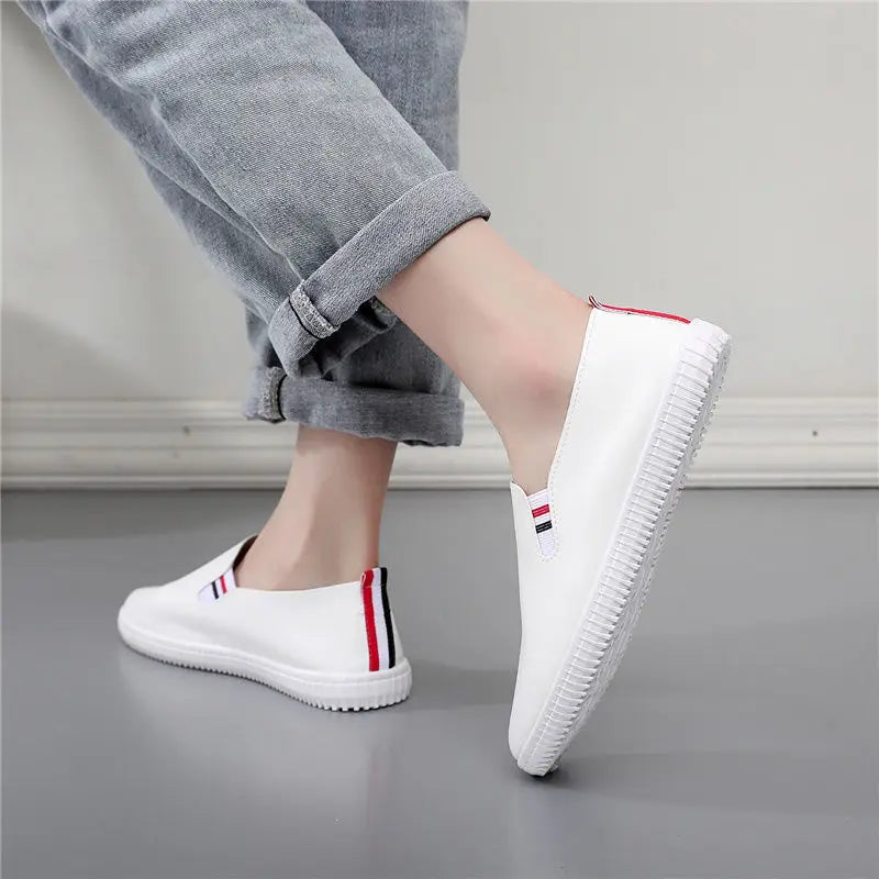 White Flats Cut-Out Woman Loafers Leather Slip on Shoes Low Heels Casual Shoes Espadrilles Ladies Shoes Women Sneakers