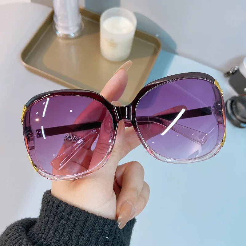 New Women's Oversized Sunglasses Women's Brand Designer Fashion Sun Glasses Outdoor Leisure Women Eyewear UV400 Oculos De Sol