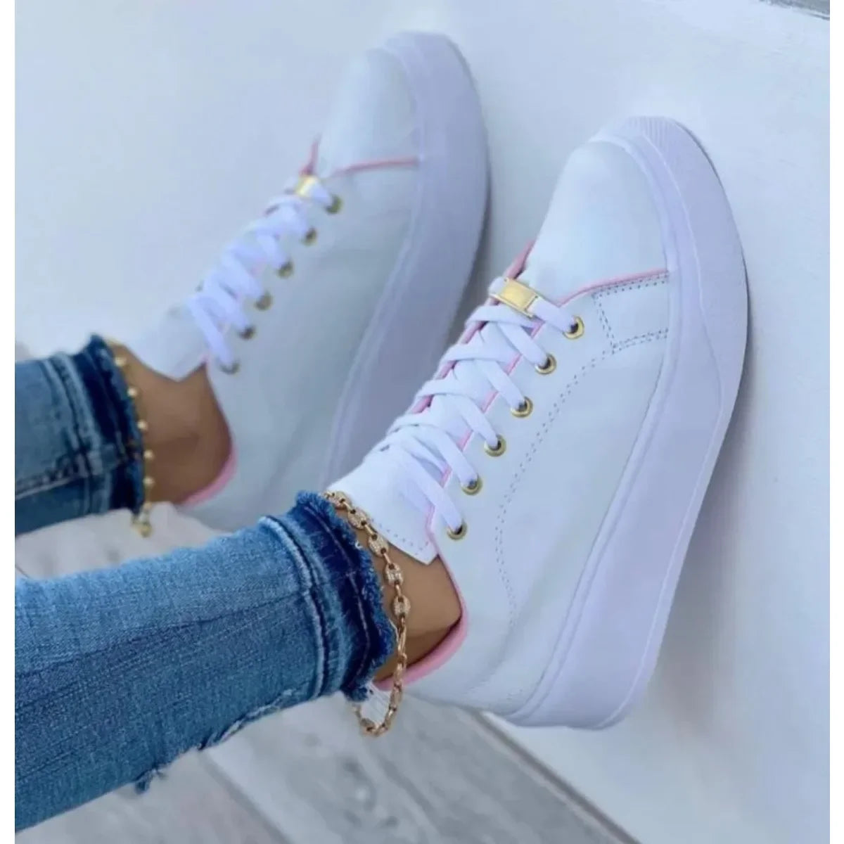 Women Sneakers Fashion Lace-Up Round Head Platform Sport Shoes Spring Autumn Female Walking Flats Ladies Casual Vulcanized Shoes