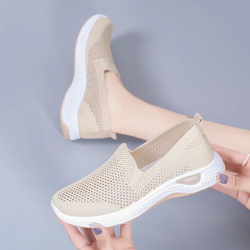 Women's Shoes Summer Comfort Plus Size Ladies Mesh Breathable Sneaker Socks Women Light Casual Sports Shoes Flat Women Loafers