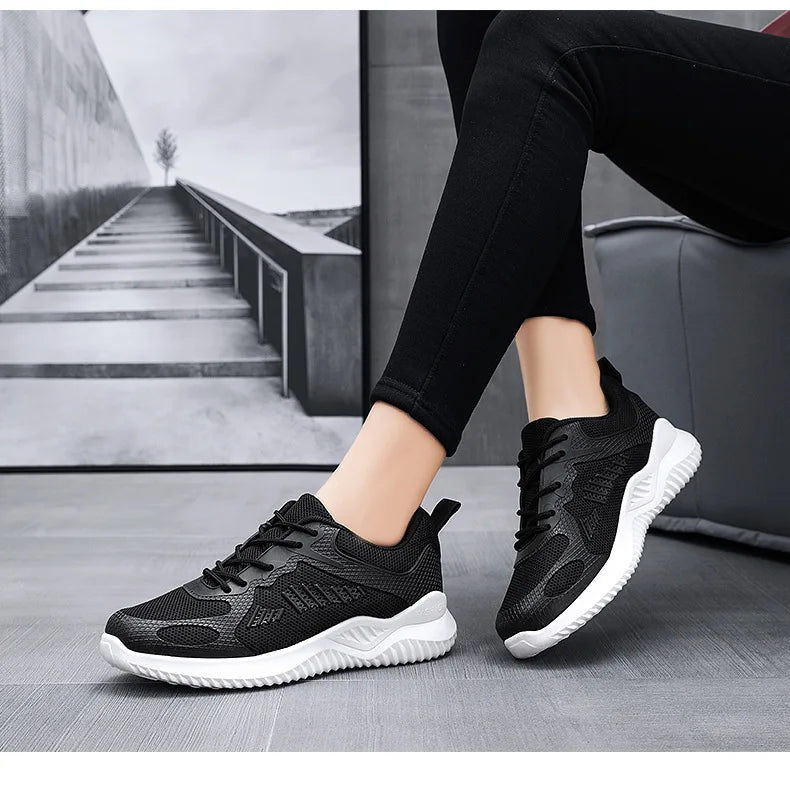 Shoes women 2024 spring and autumn new fashion casual breathable running shoes soft sole women sports shoes