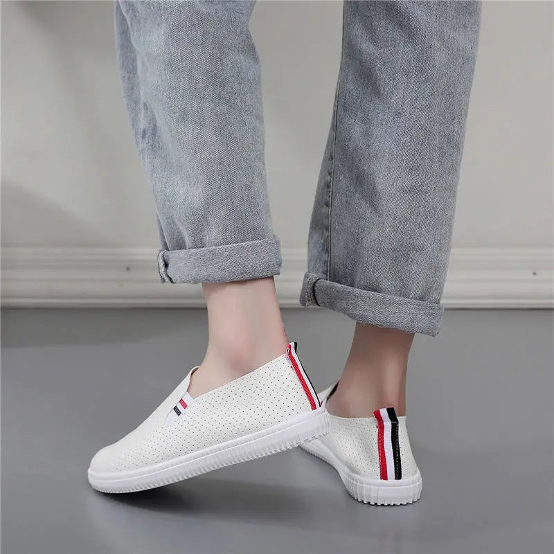 White Flats Cut-Out Woman Loafers Leather Slip on Shoes Low Heels Casual Shoes Espadrilles Ladies Shoes Women Sneakers