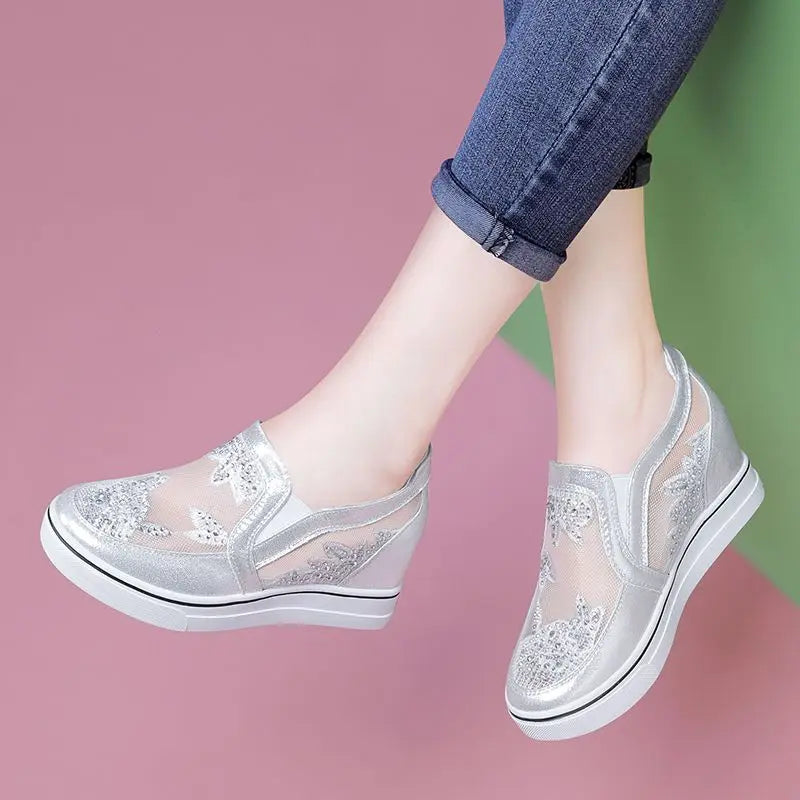 Comfortable Women Loafers Shoes Lace Slip On Walking Shoes White Sneakers Casual Shoes Ballet Flats Platform Shoes Rhinestone