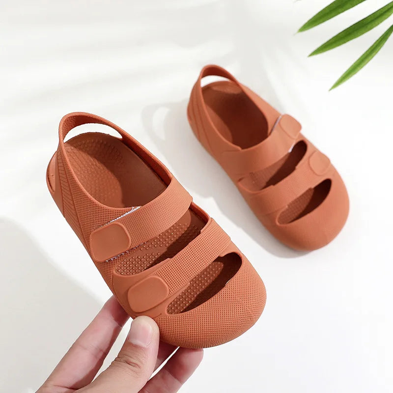 Children Sandals Hollow Out Closed Toe Beach Shoes Breathable Candy Color Roman Sandals for Boys Girls Soft Non-slip Kids Shoes