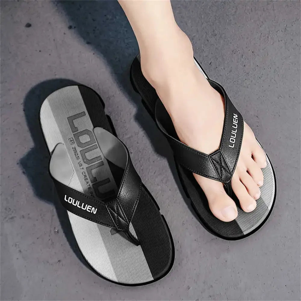 Soft Sole Number 39 Water Shoes Aqua Shoes Men's House Slippers Men's Sandals Summer 2023 Sneakers Sports Loufers Life