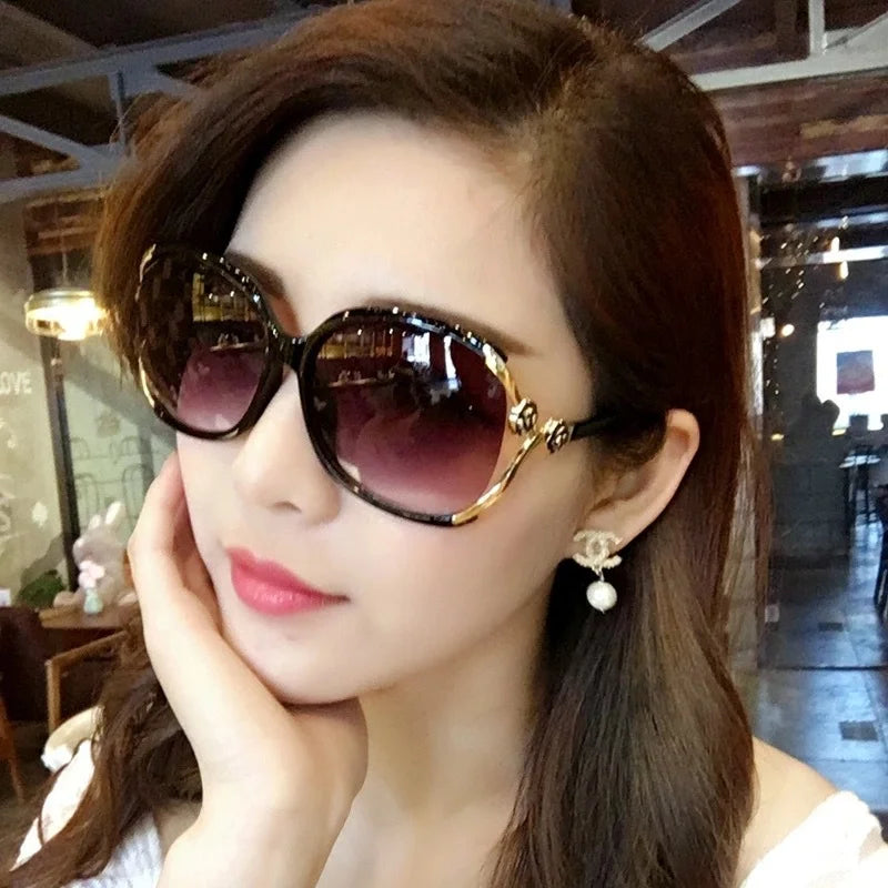 New Large Frame Oval Shape Sunglasses Women's Brand Designer Luxury Sun Glasses Women Outdoor Travel Eyewear UV400 Oculos De Sol