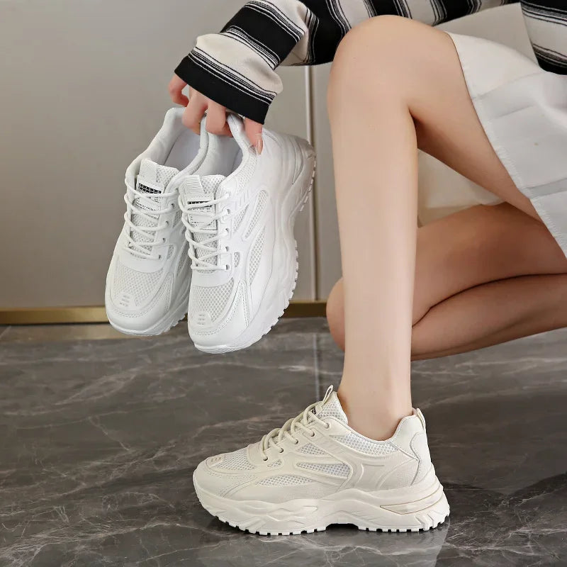 2024 Spring and Summer Casual Fashion New Breathable Solid Color Sneakers Comfortable Round Toe Thick Sole Women's Walking Shoes