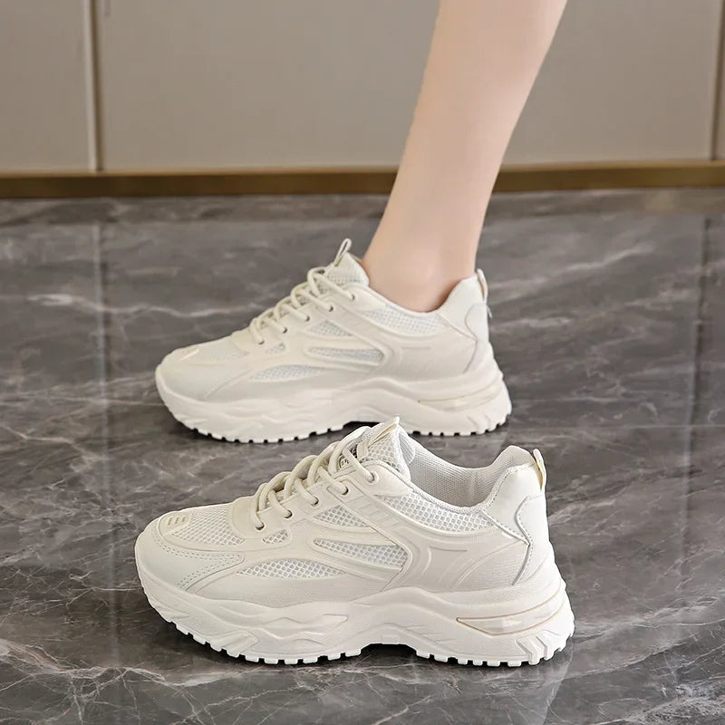 2024 Spring and Summer Casual Fashion New Breathable Solid Color Sneakers Comfortable Round Toe Thick Sole Women's Walking Shoes