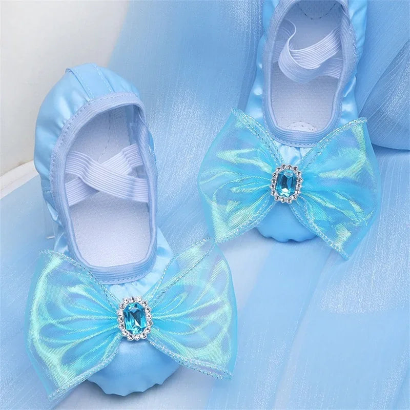 Girls Bow Cartoon Ballet Shoes Kids Dance Slippers Professional Soft Sole Girls Female Ballet Yoga Gym Baby Dancing Shoes