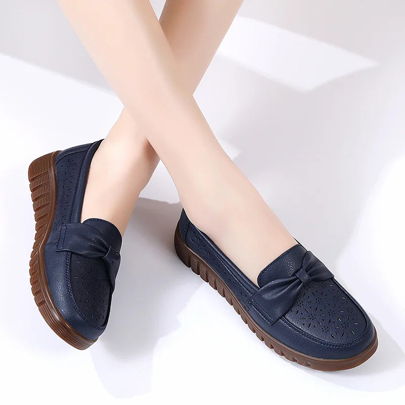 Spring /autumn Women Shoes Genuine Leather Breathable Loafers Flat Shoes Ladies Casual Shoes Plus Size 36-43 Mother Shoes